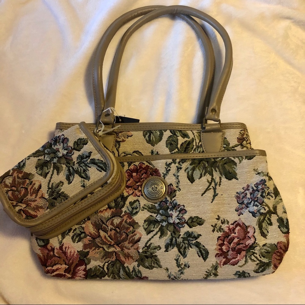 Mitzi International Make up Bag